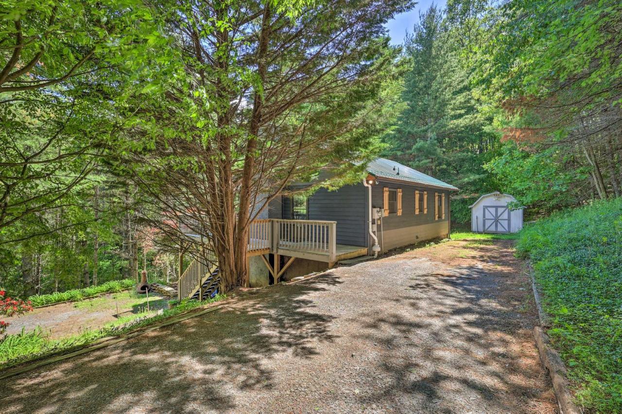 Boone Hideaway With Deck, Grill And Forest Views! Villa Bagian luar foto